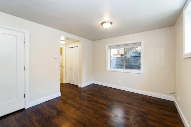 Building Photo - 0 bedroom in Seattle WA 98102