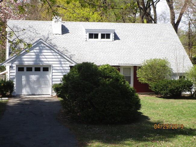 Foto del edificio - 138 Old Niskayuna Rd