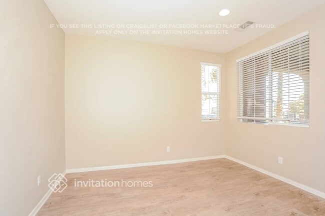 Foto del edificio - 6814 Miramar Ln