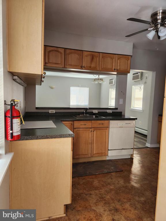 Foto del edificio - 169 Bate Ave