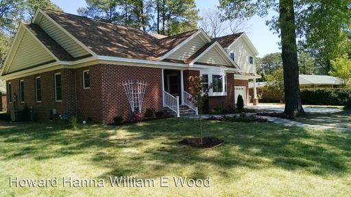Primary Photo - 5105 Lake Cir