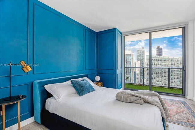 Foto del edificio - 55 SW 9th St