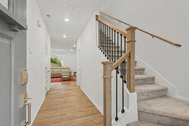 Foto del edificio - 219 179th St SE