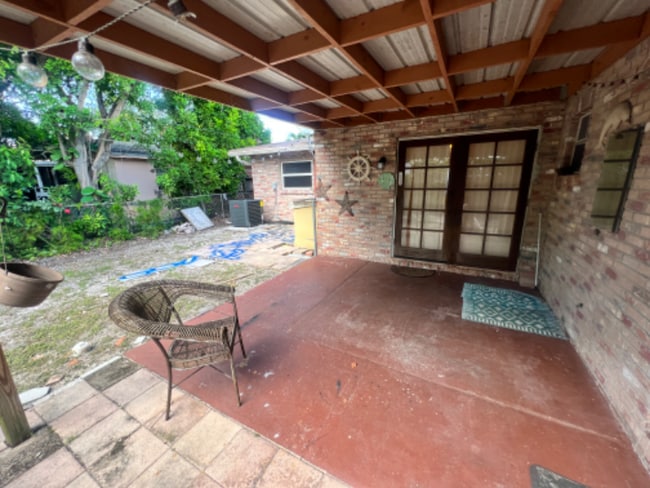 Photo - 3651 NE 14th Ave House