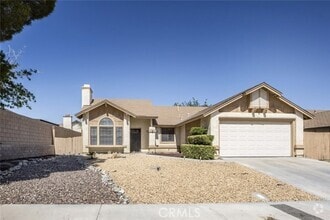 Building Photo - 43111 Weyand Ct