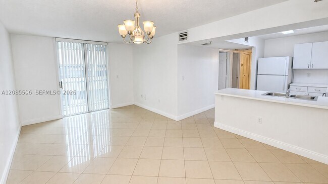 Foto del edificio - 104 SW 9th St