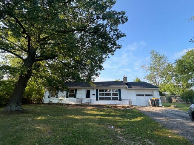 Foto del edificio - 1814 E Southdowns Dr