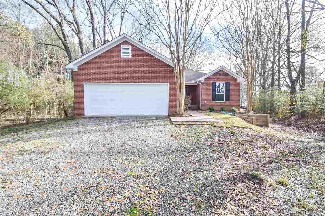 640 Magnolia St, Madison, MS 39110 House Rental in Madison, MS