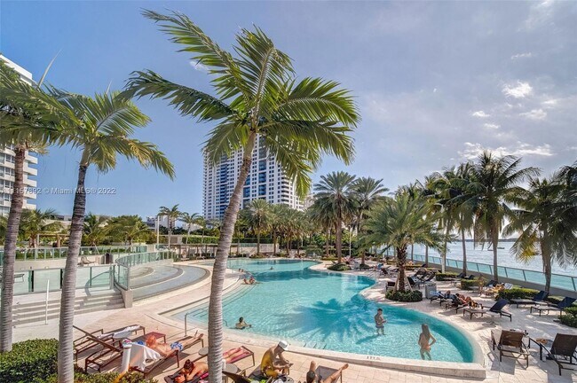 Foto del edificio - 1500 Bay Rd