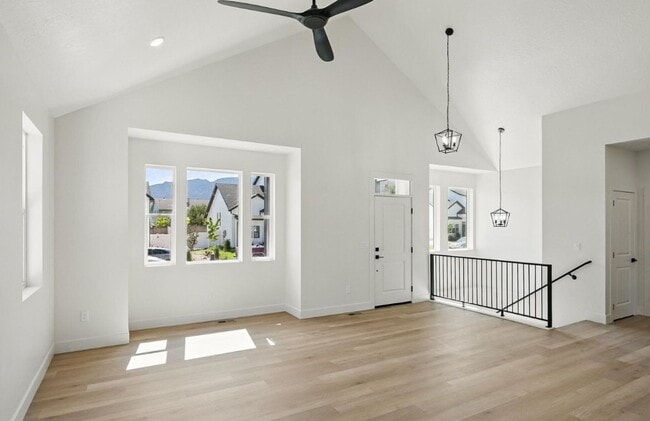 Building Photo - 732 S Liberty Cove Dr