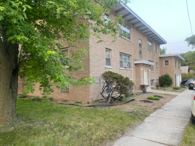 Foto del edificio - 1069 Burnham Ave