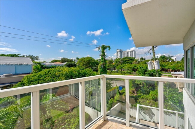 Foto del edificio - 1650 Brickell Ave