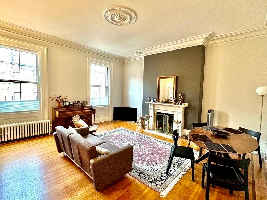 Primary Photo - 133 Marlborough St