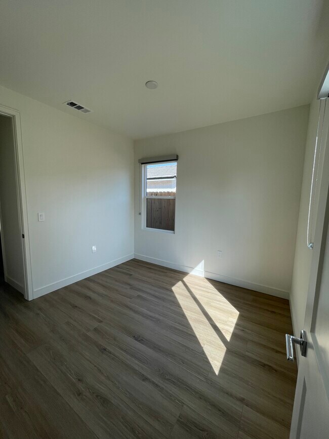 Foto del edificio - 24953 Walnut St