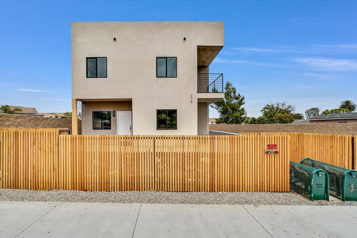 278 11th Ave, Upland, CA 91786 Townhomes for Rent Upland, CA