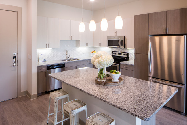 Large kitchen islands - Magnolia at Inwood Village II