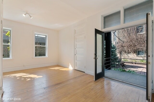 Foto del edificio - 732 W 19th St