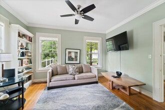 Building Photo - 1323 Briarcliff Rd NE