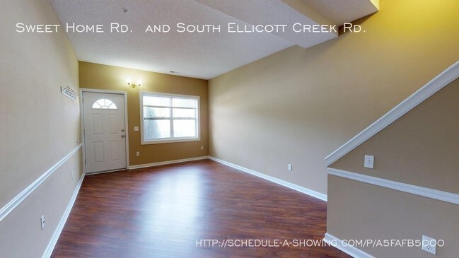 Building Photo - 2211 Sweet Home Rd
