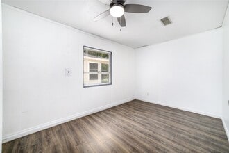 Building Photo - 1309 Jefferson St