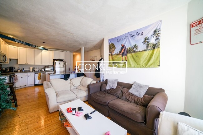 Building Photo - 610 Columbus Ave