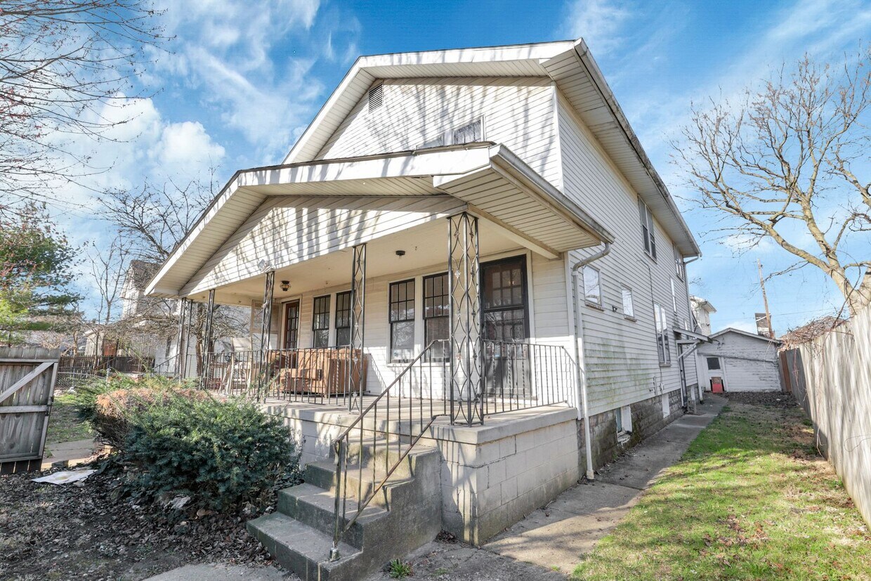 Primary Photo - 1711-1713 S 3rd St