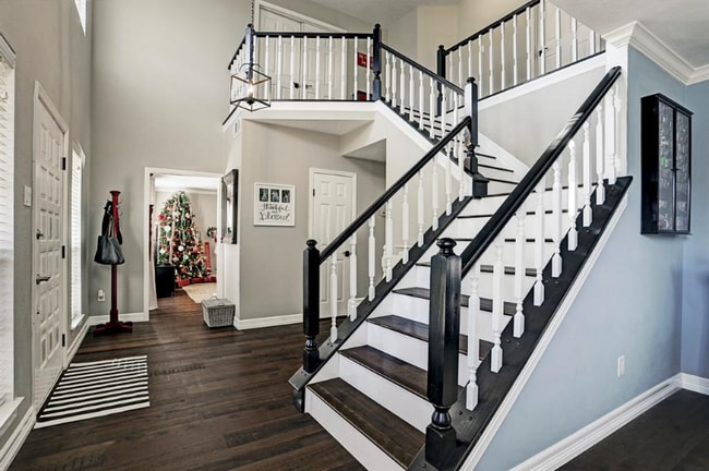 Building Photo - 2018 Spinnaker Dr