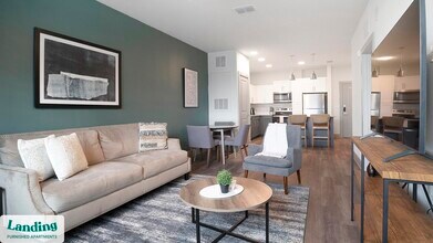 Building Photo - 2995 Railside Lp