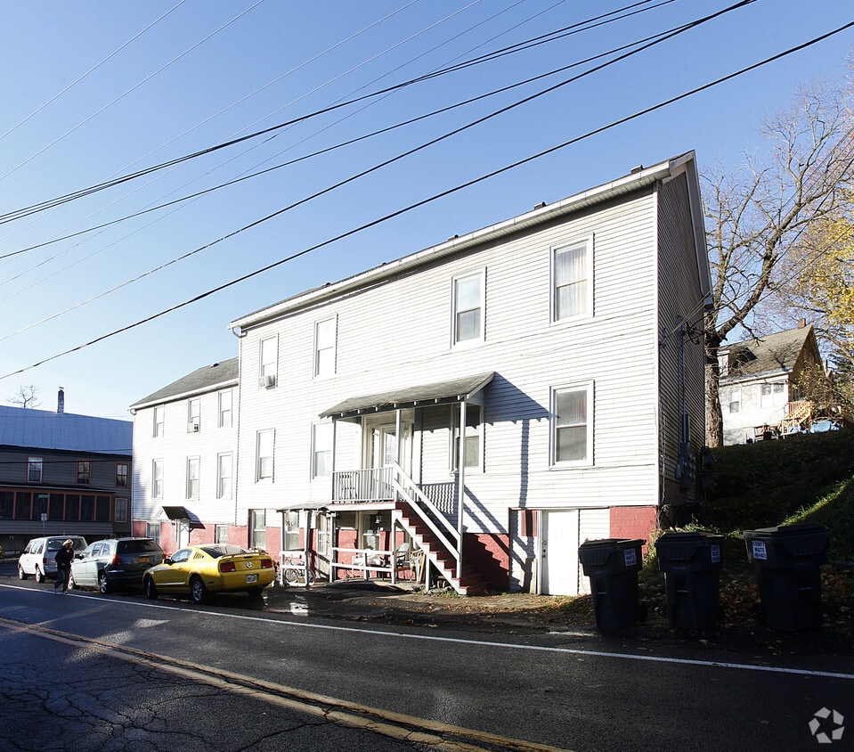 83 Main St, Ravena, NY 12143 Apartments in Ravena, NY