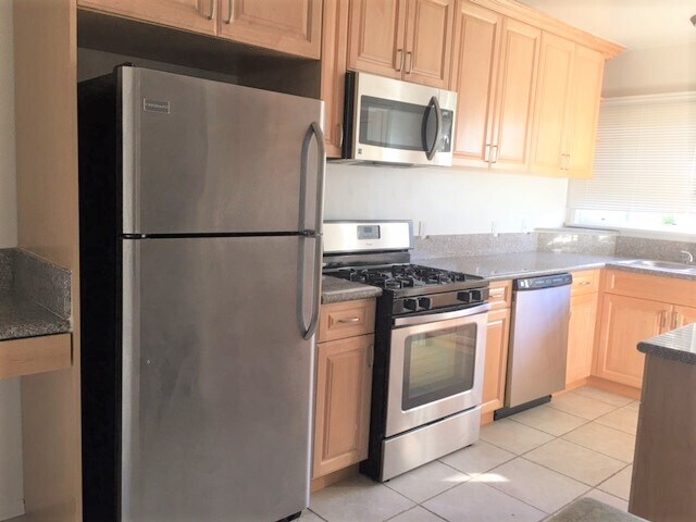 Primary Photo - 1217 21st St