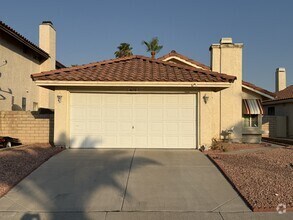 Building Photo - 4658 Cosley Dr