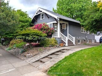 Building Photo - 3934 SE 33rd Pl