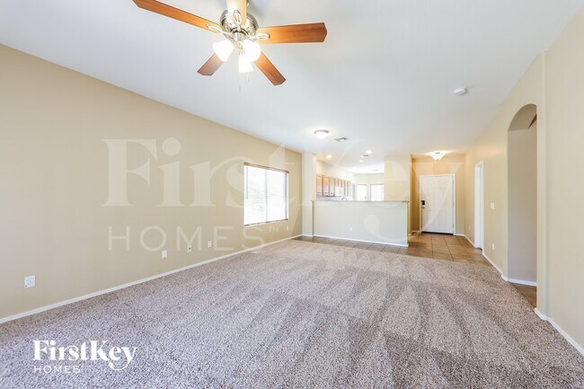 Foto del edificio - 4614 W Fortune Dr