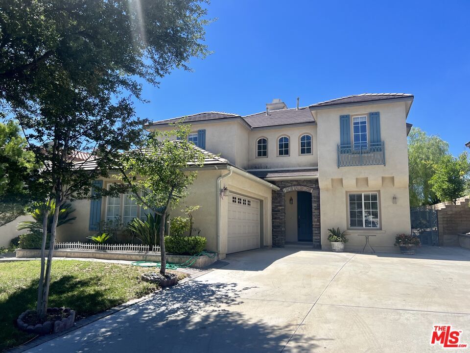 Primary Photo - 26526 Beecher Ln