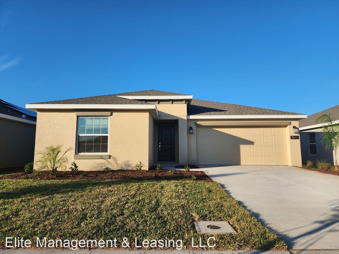 4 br, 2 bath House 5411 Preserve Blvd. House for Rent in Saint