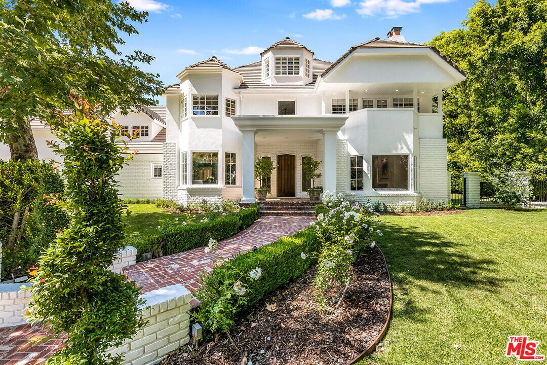 Primary Photo - 1498 Moraga Dr