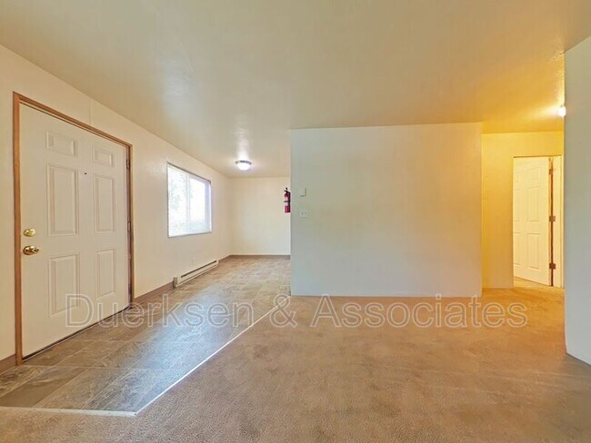 Foto del edificio - 815 NW 26th St