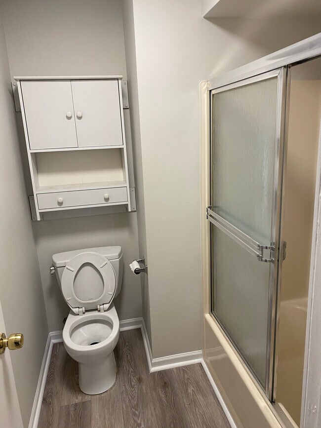 Foto del edificio - 405 N Main St