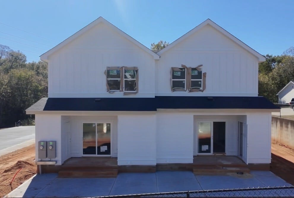 Building Photo - 231 Pine Needle Rd