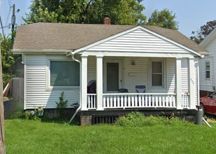Building Photo - 336 S 19th St