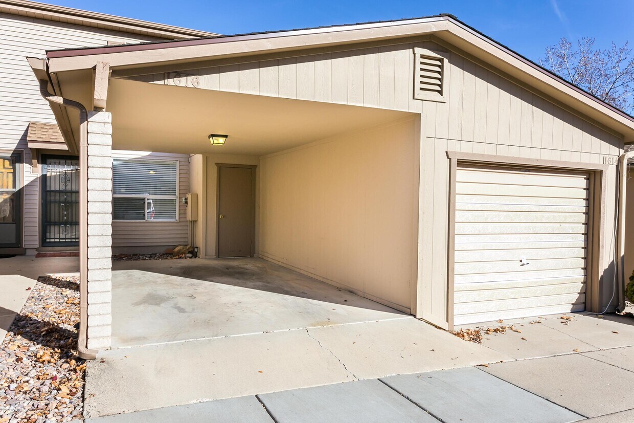 1616 McQueen Crescent, Prescott, AZ 86303 Townhome Rentals in
