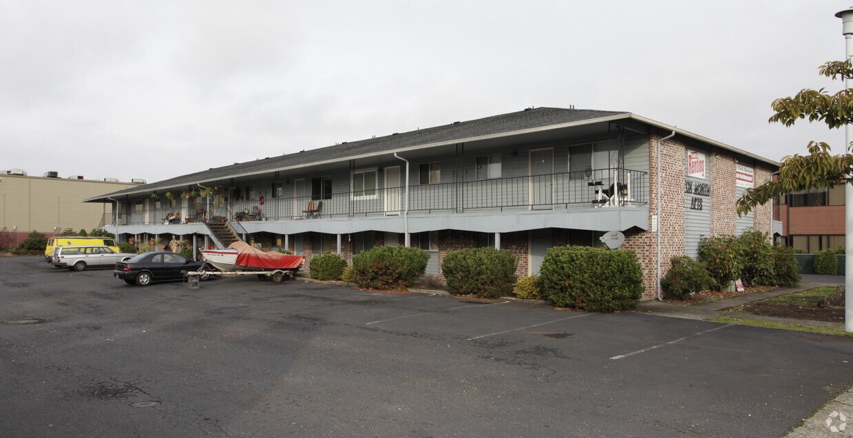 Fox Worth Apartments - Oak Terrace Apartments