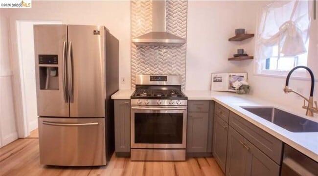 Building Photo - 3373 Arkansas St