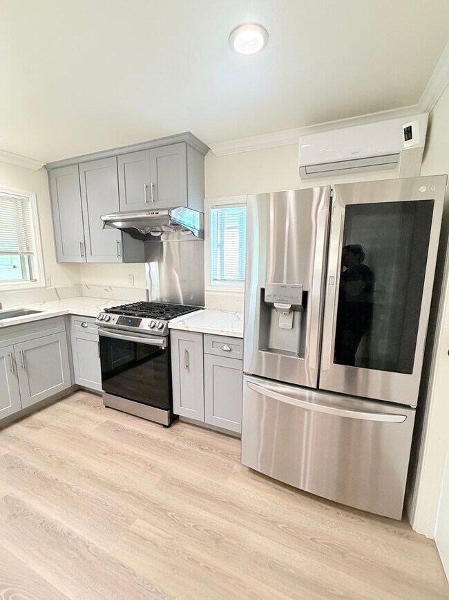 Foto del edificio - 3 Bd Single-Level Hilltop Retreat in West Vista