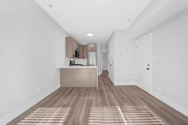 Foto del edificio - 2142 S Fairfield Ave