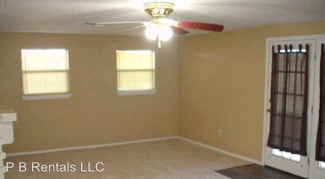 Building Photo - 6705 SW Chaucer Dr