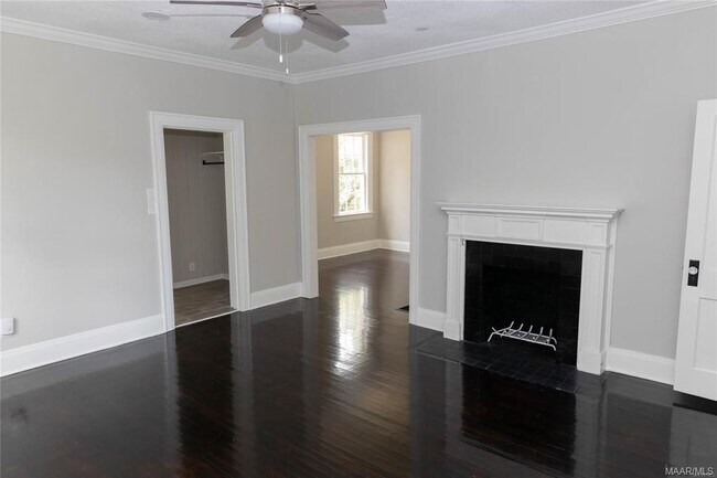 Building Photo - 615 Hubbard Ave