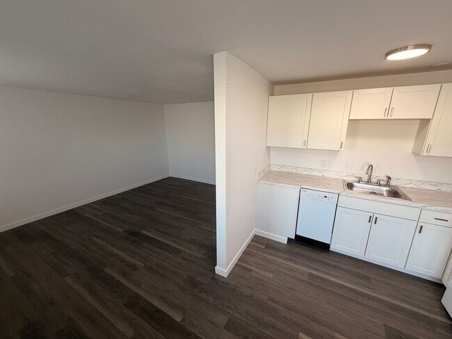 Building Photo - Adorable 2 Bed, 1 Bath in Medical Lake!