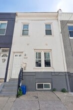 Building Photo - 1447 S Taylor St