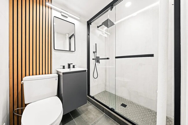 Foto del edificio - 81 St Marks Pl